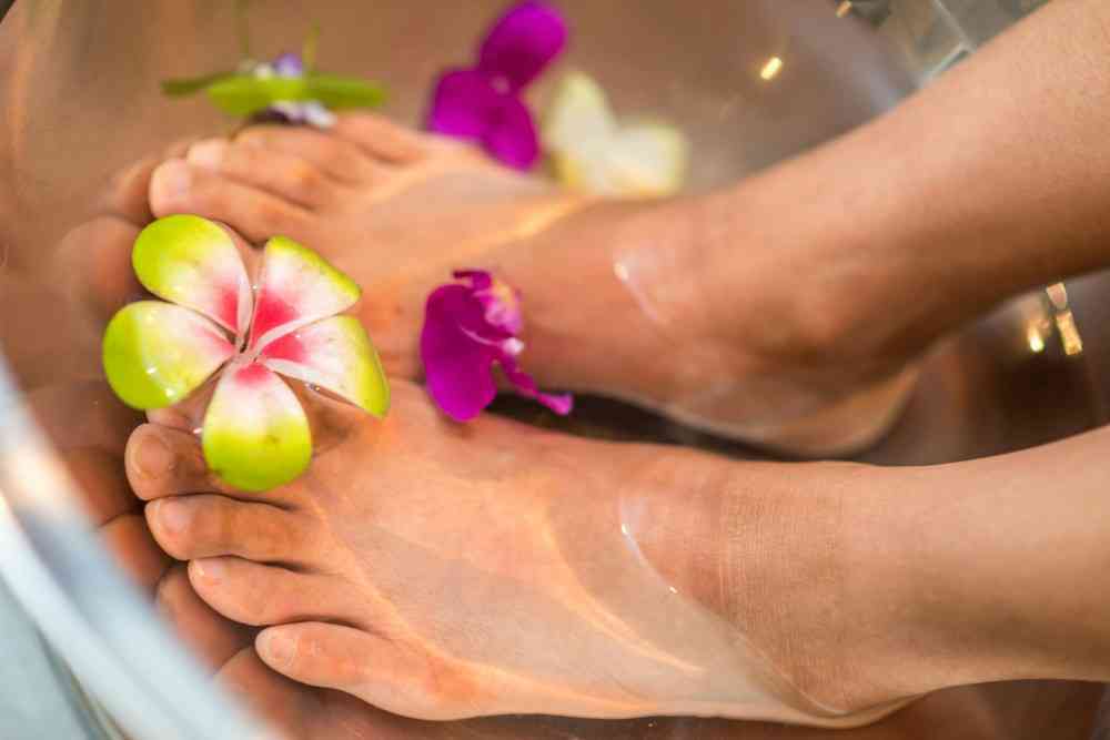 Bain de pieds pour réduire stress